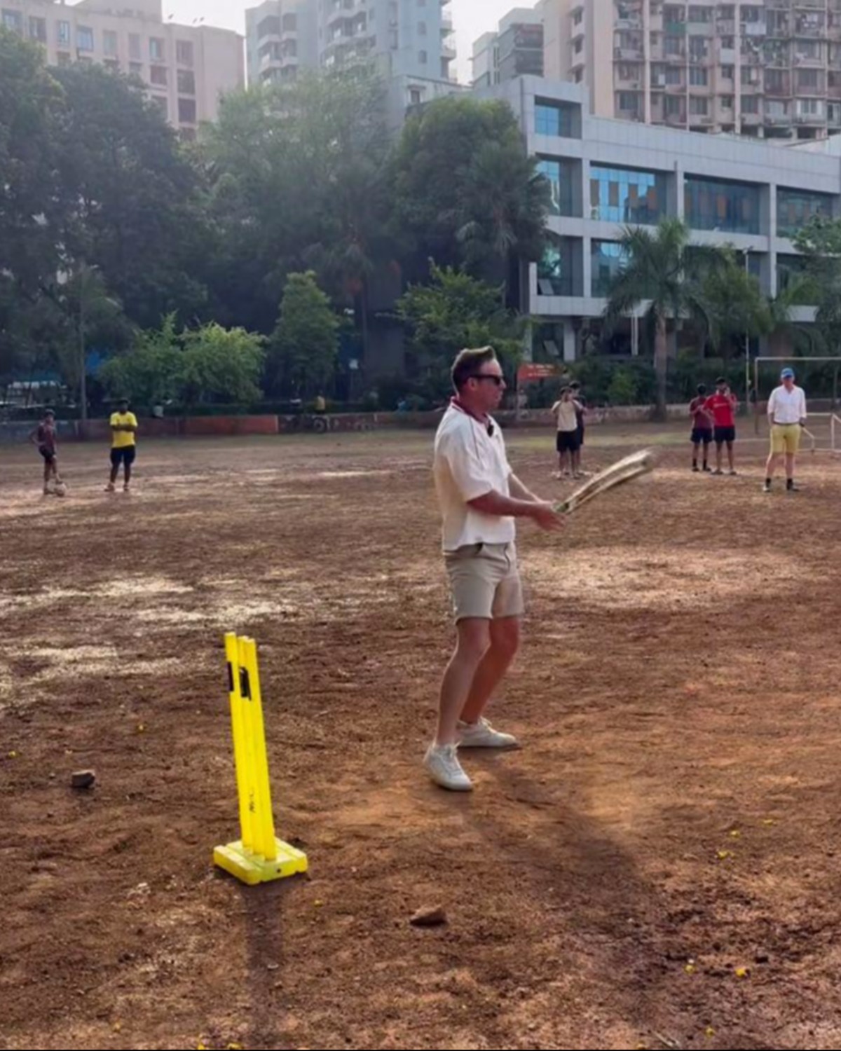 AB de Villiers Spotted Playing Cricket In Chembur